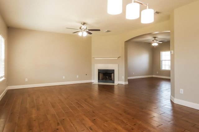 2523 Flycatcher Cove Drive, League City, TX 77573
