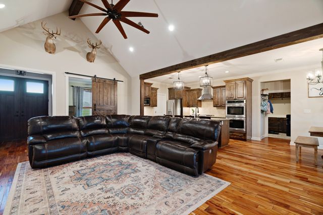 1390 COUNTY ROAD 3500, Honey Grove, TX 75446