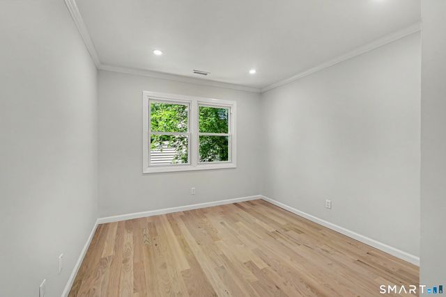 80 Coolidge Avenue, Stamford, CT 06906