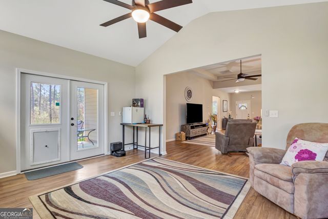 1881 Bohannon Road, Grantville, GA 30220