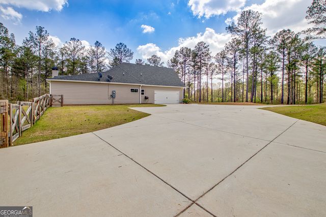 1881 Bohannon Road, Grantville, GA 30220