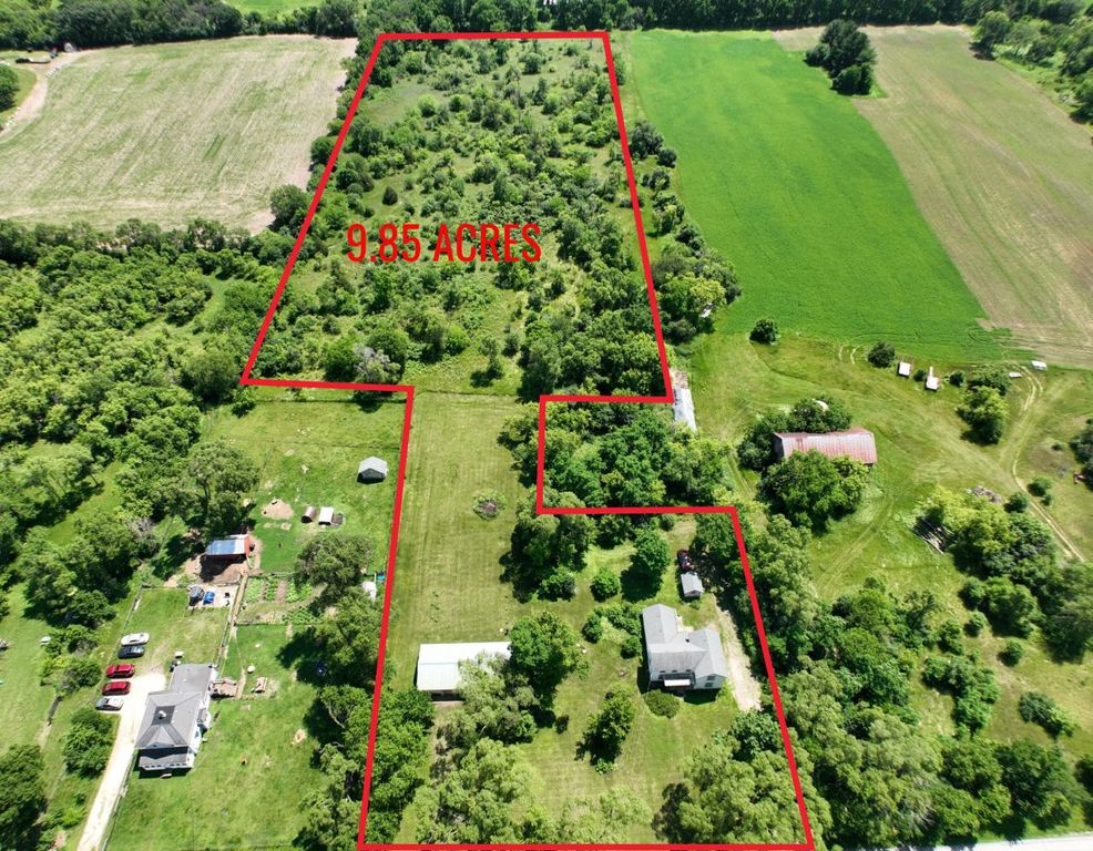 W4831 Bluff ROAD, East Troy, WI 53120