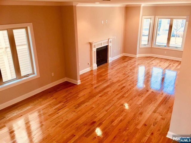 548 Kearney Avenue B, Cliffside Park, NJ 07010