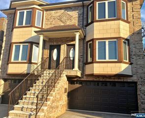 548 Kearney Avenue B, Cliffside Park, NJ 07010