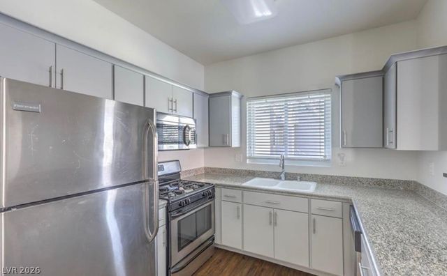 5250 South Rainbow Boulevard 2138, Las Vegas, NV 89118