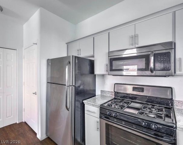 5250 South Rainbow Boulevard 2138, Las Vegas, NV 89118