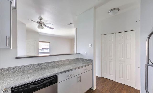 5250 South Rainbow Boulevard 2138, Las Vegas, NV 89118