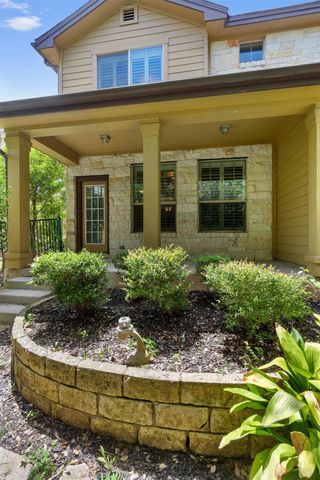1310 W Parmer LN 2002, Austin, TX 78727