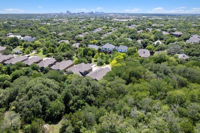1310 W Parmer LN 2002, Austin, TX 78727