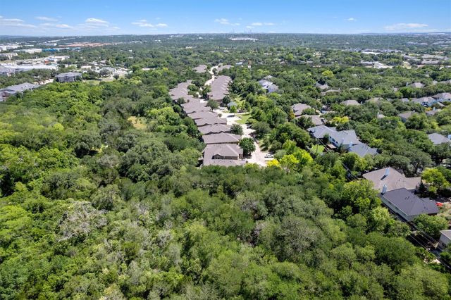 1310 W Parmer LN 2002, Austin, TX 78727