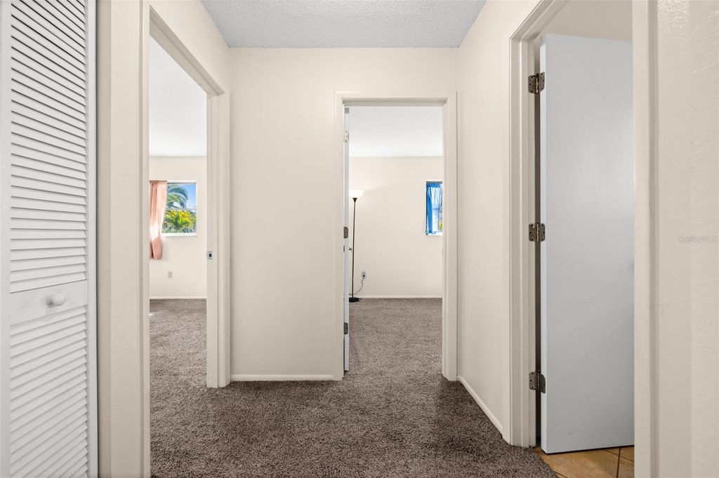 Image 19 of property listing at 3264 VIRGINIA ROAD, Venice, FL 34293