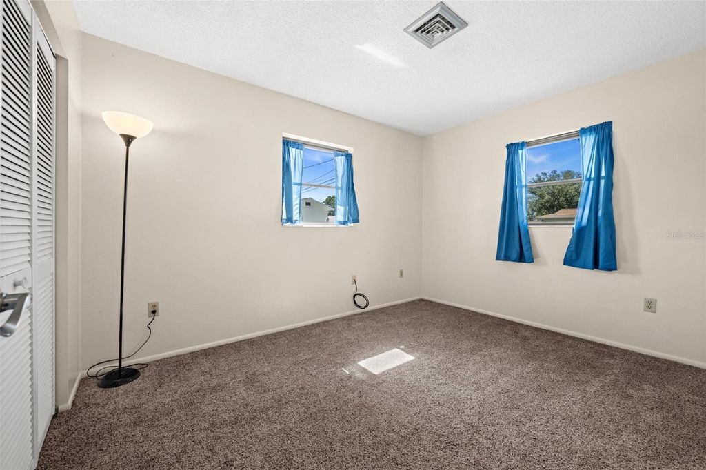 Image 22 of property listing at 3264 VIRGINIA ROAD, Venice, FL 34293