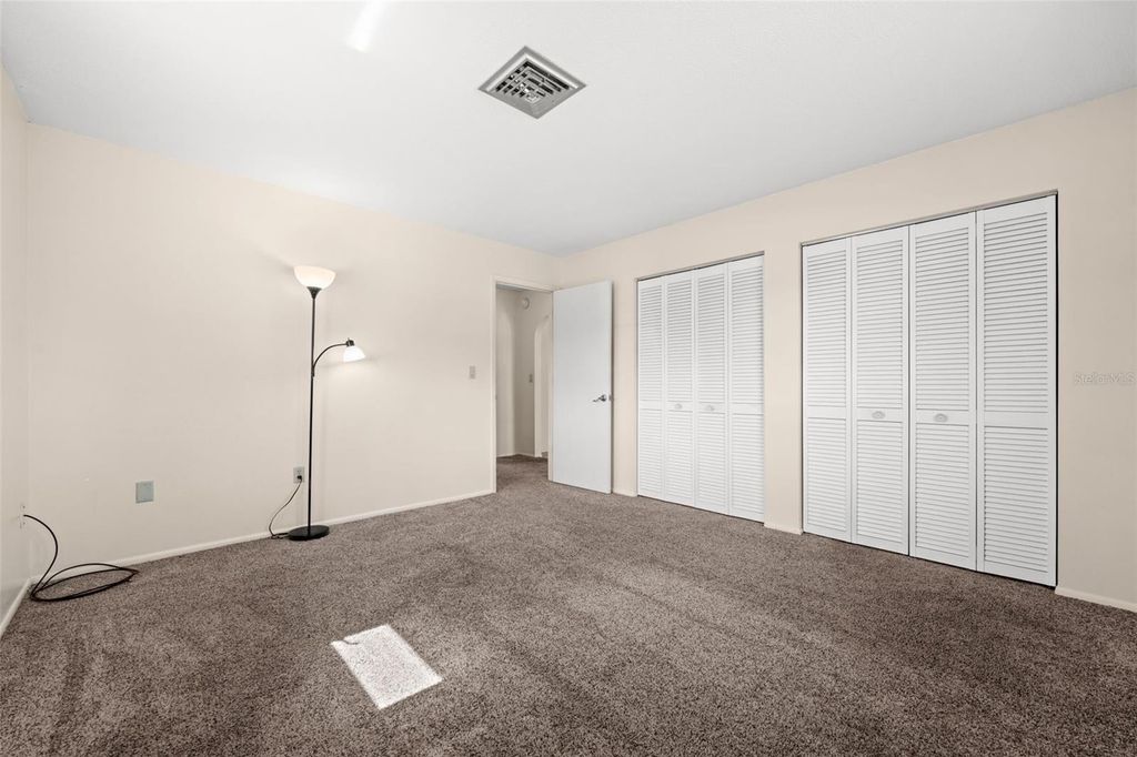 Image 25 of property listing at 3264 VIRGINIA ROAD, Venice, FL 34293