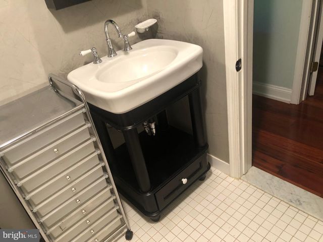 351 HIDDEN RIVER RD, Penn Valley, PA 19072