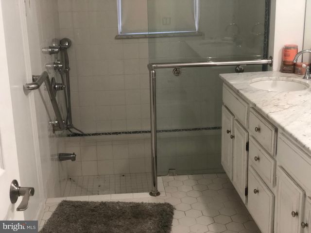 351 HIDDEN RIVER RD, Penn Valley, PA 19072