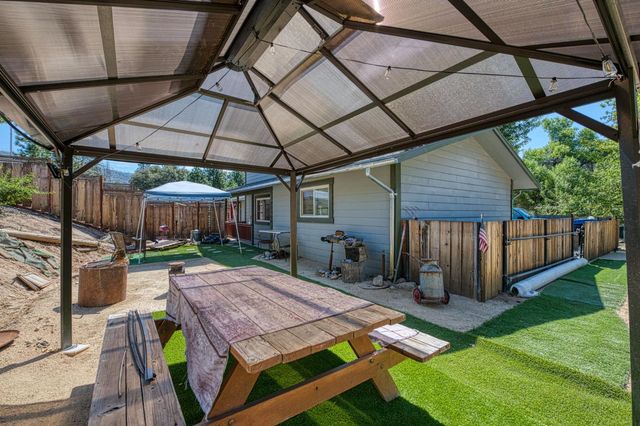 33799 Tocaloma Road, Auberry, CA 93602