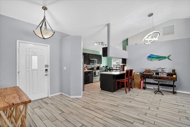 1881 SUMMER WALK CIRCLE, Sarasota, FL 34232