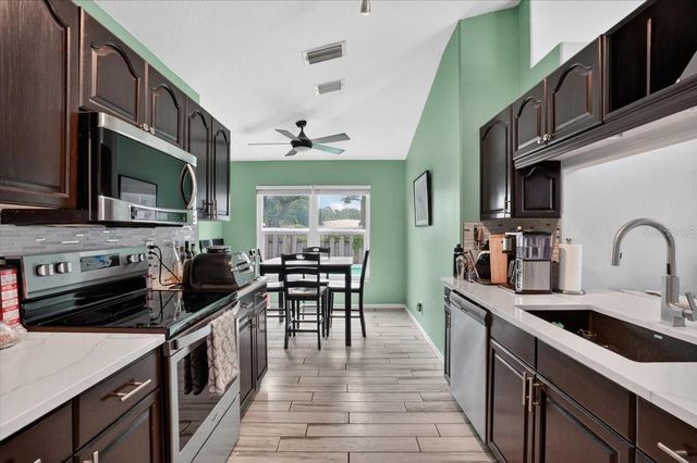 1881 SUMMER WALK CIRCLE, Sarasota, FL 34232