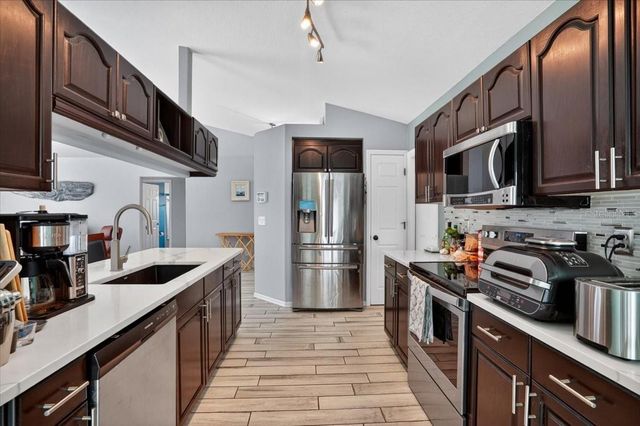 1881 SUMMER WALK CIRCLE, Sarasota, FL 34232