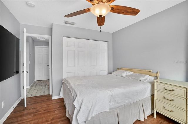 1881 SUMMER WALK CIRCLE, Sarasota, FL 34232