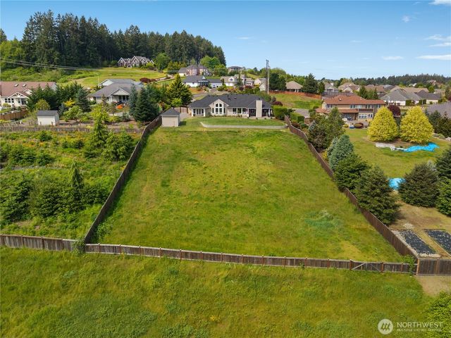9616 Piperhill Drive SE, Olympia, WA 98513