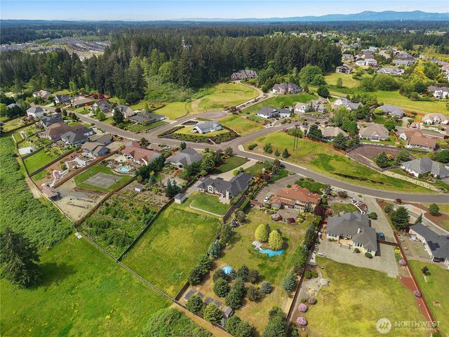 9616 Piperhill Drive SE, Olympia, WA 98513