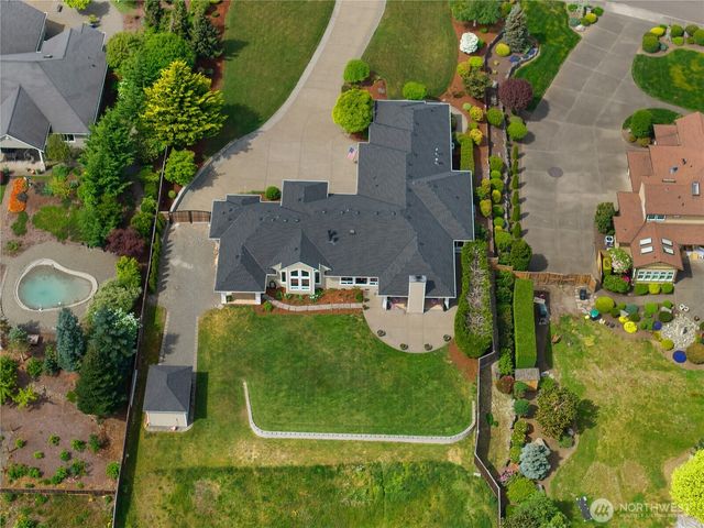 9616 Piperhill Drive SE, Olympia, WA 98513