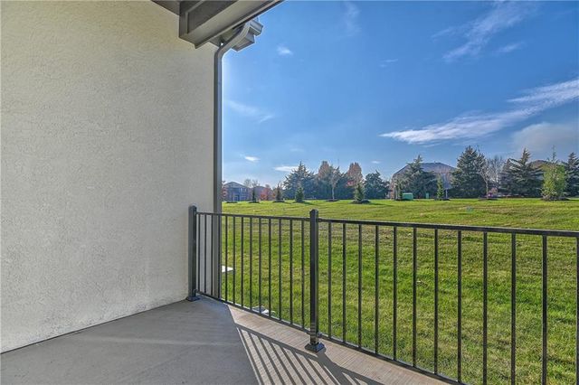 129 S Diane Drive, Olathe, KS 66061