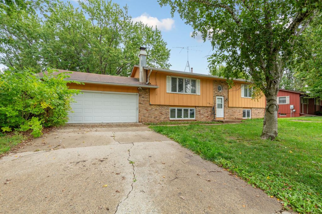 1513 Eisenhower Court, Northfield, MN 55057 — photo 4