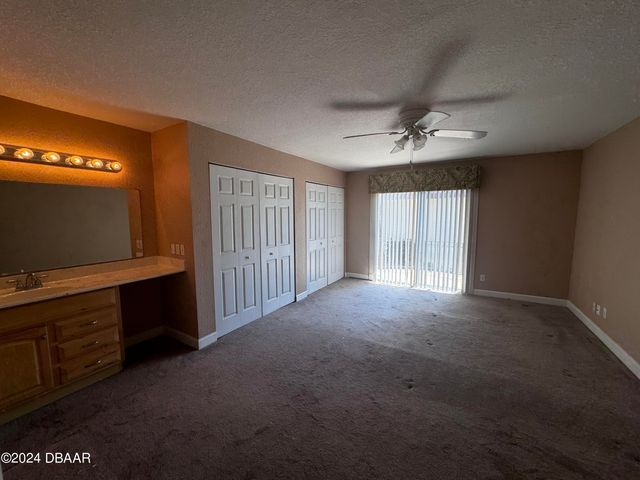 2810 Ocean Shore Blvd Apt 4, Ormond Beach, FL 32176