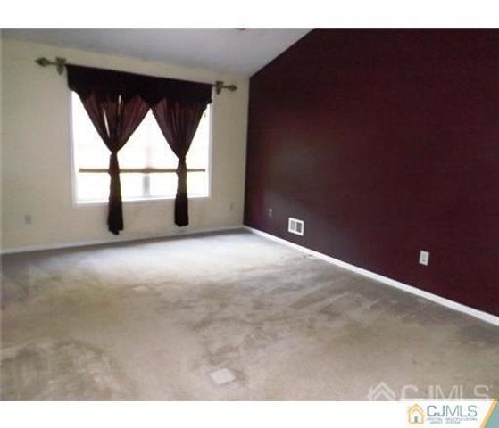 18 Lakeview Drive, Helmetta, NJ 08828