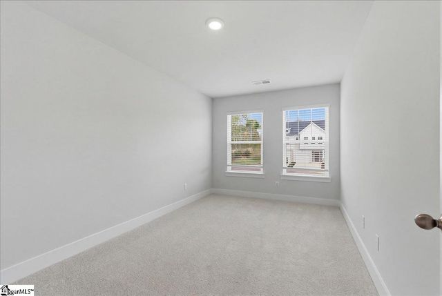 412 W Parima Court, Spartanburg, SC 29301