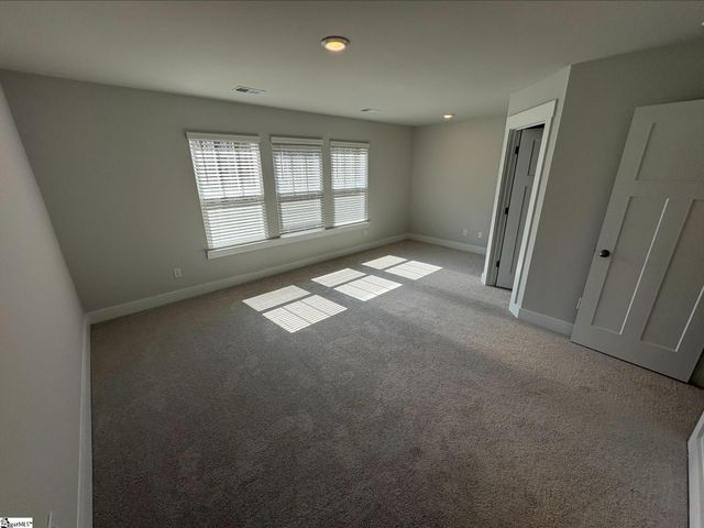 412 W Parima Court, Spartanburg, SC 29301