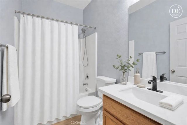 13816 Grant Way, Oak Hills, CA 92344