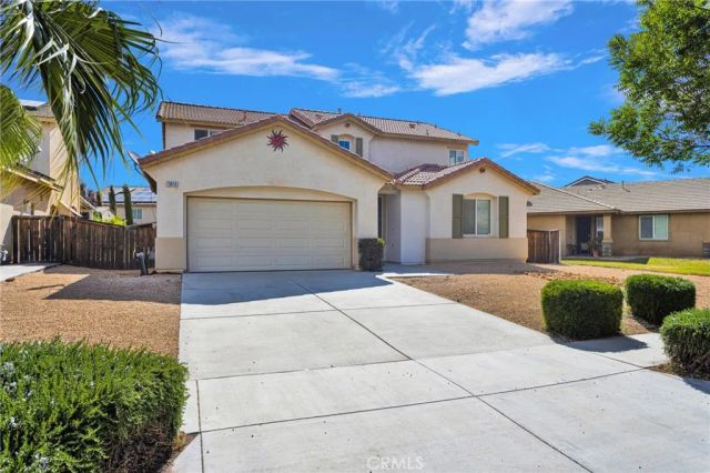 13816 Grant Way, Oak Hills, CA 92344