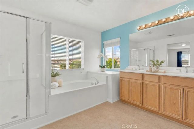 13816 Grant Way, Oak Hills, CA 92344