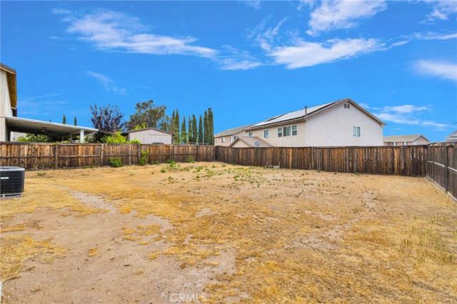 13816 Grant Way, Oak Hills, CA 92344