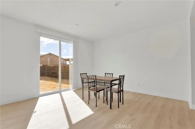 13816 Grant Way, Oak Hills, CA 92344