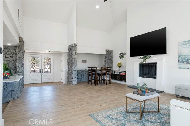 9255 Fortuna Avenue, Yucca Valley, CA 92284