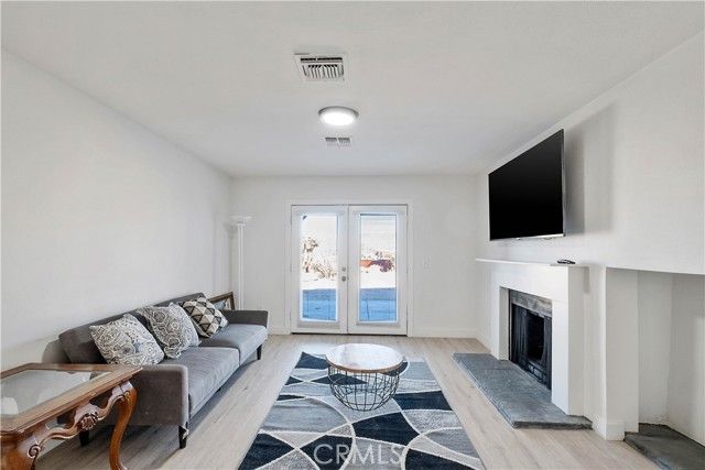 9255 Fortuna Avenue, Yucca Valley, CA 92284