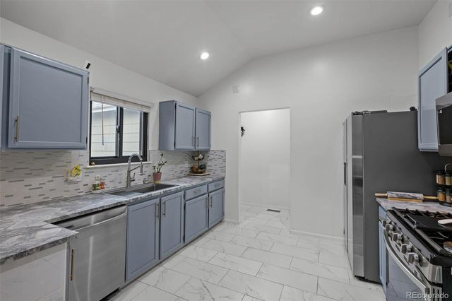 1061 S Yampa Street C, Aurora, CO 80017