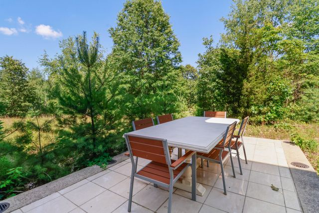 8692 E 200 S, Knox, IN 46534