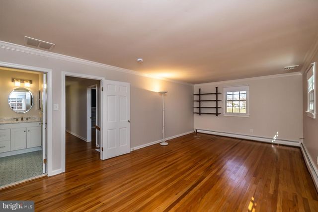 1414 MORSTEIN RD, West Chester, PA 19380