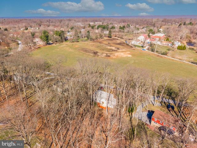 1414 MORSTEIN RD, West Chester, PA 19380