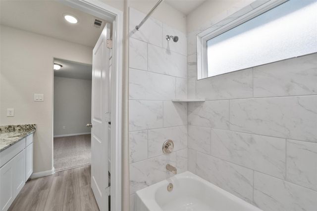 10522 Plumas Run Dr, Rosharon, TX 77583