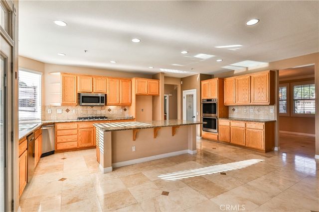 1560 Dodge Way, Norco, CA 92860
