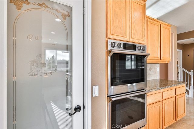 1560 Dodge Way, Norco, CA 92860