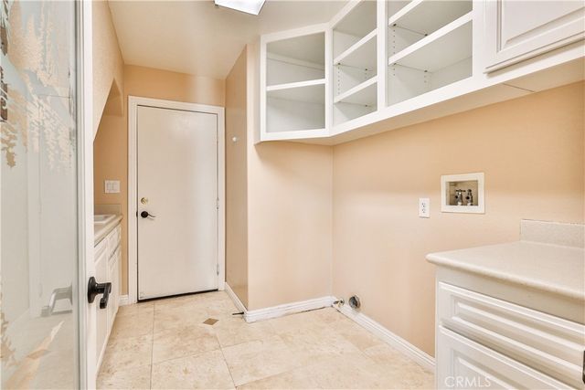 1560 Dodge Way, Norco, CA 92860