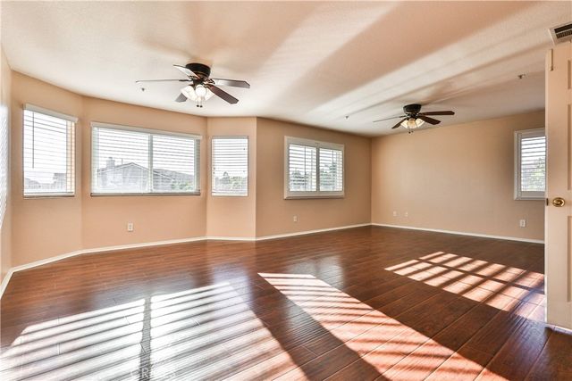 1560 Dodge Way, Norco, CA 92860