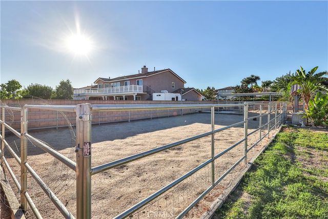 1560 Dodge Way, Norco, CA 92860